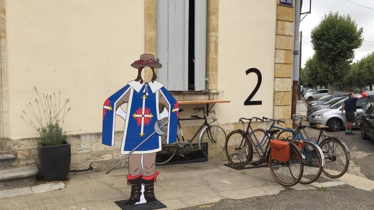 " Venez Dormir Chez Nous " #Condom#Gascogne#D'Artagnan#Armagnac#Le Bonheur Est Dans Le Gers Exterior foto